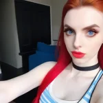 famous_streamer_amouranth_has_been_suspended_twitch_instagram_tiktok-0