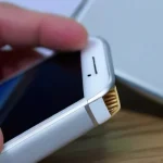 how_to_fix_iphone_charging_problem_using_toothpicks-0