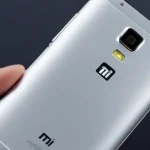 video_xiaomi_mi4_device_as_powerful_as_samsung_s5_but_only_half_the_size-0
